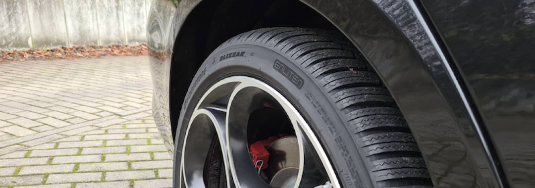 Bridgestone BLIZZAK-6