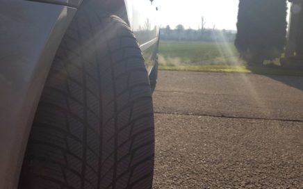 Testberichte, Bremsen, Bridgestone, DriveGuard Winter, Fahrkomfort, Fahrverhalten, Geräuschpegel, Grip, Regen, Reifentest, Schnee, Sicherheit, Winterreifen